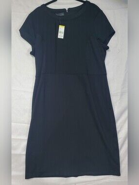 Classic Black Short-Sleeve Sheath Dress - Unbranded